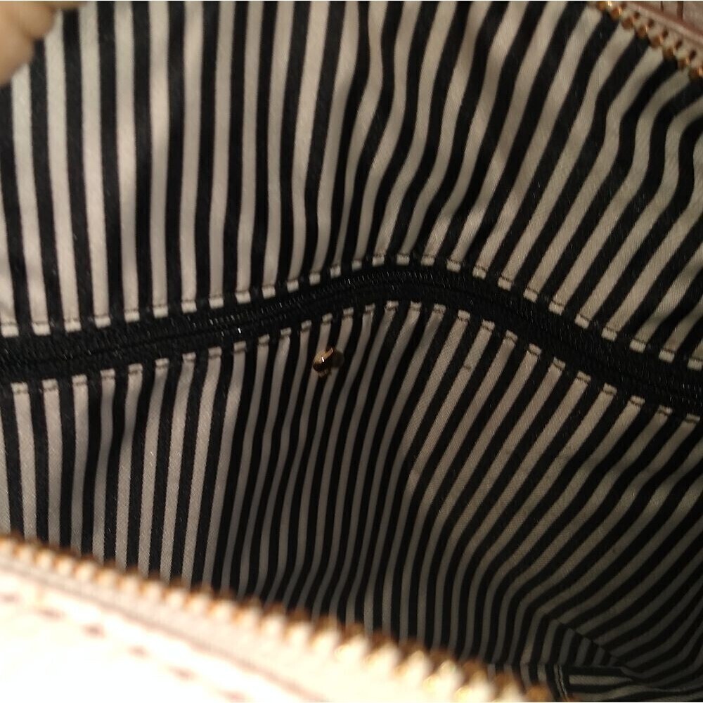 Kate Spade Leather Purse Carry as a Shoulder or Hand Bag - Picture 7 of 10